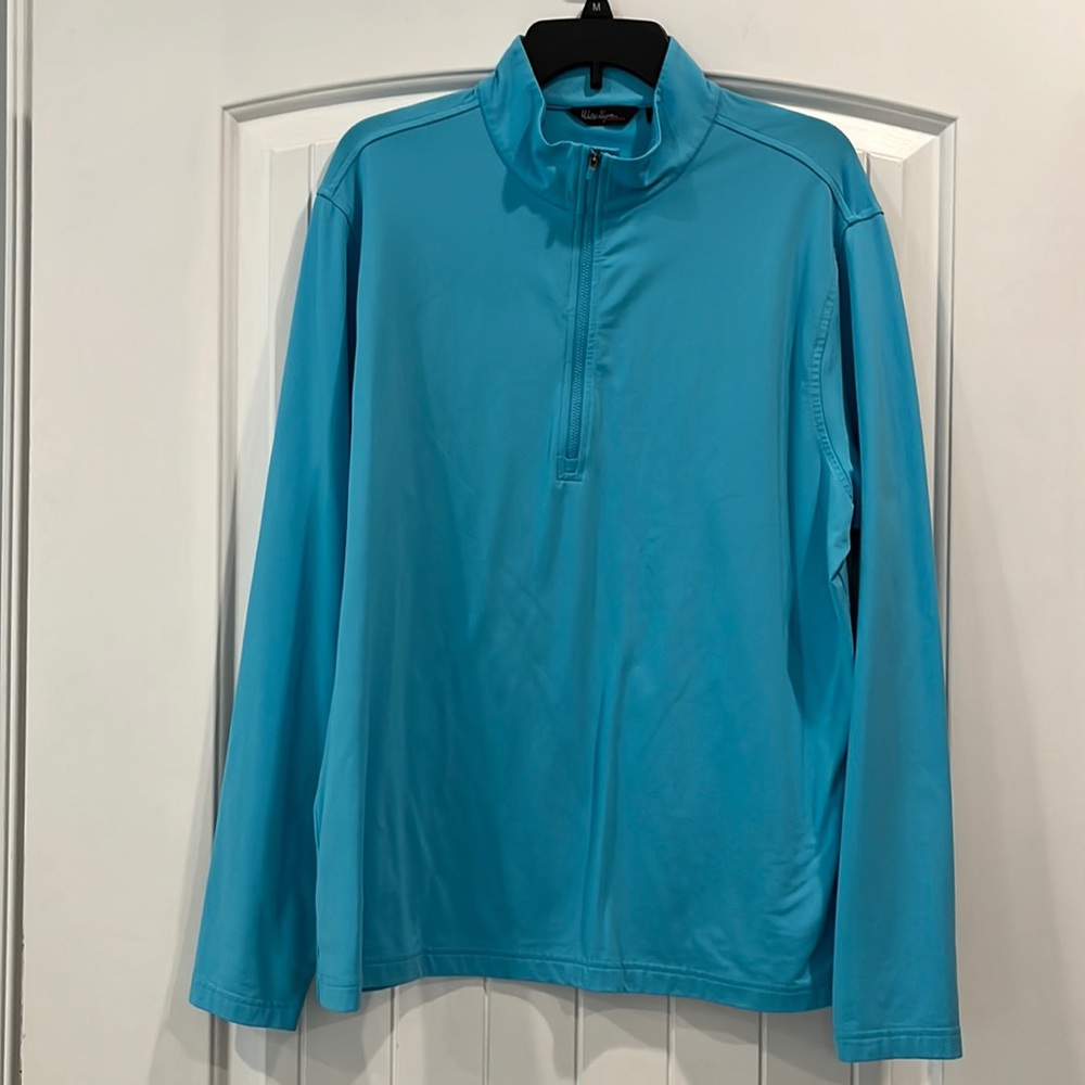 Walter Hagen Essentials men’s pullover top. Long sleeve, blue size L.